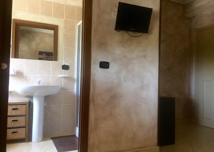 Caput Mundi-calabria 3* סנטה מריה דל צ'דרו